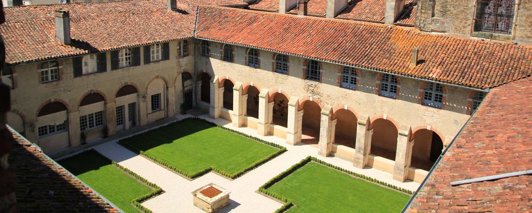 Jour 1 : Dax → Saint-Sever (49km / 340d+)